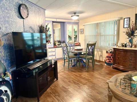 8011 SE Homestead Avenue, Hobe Sound FL - photo 12 of 32