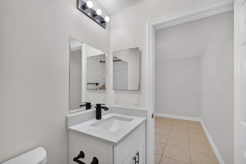 946 Summit Lake Drive, West Palm Beach FL - photo 20 of 34