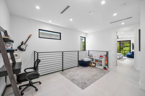 1123 NE 12th Avenue #A, Fort Lauderdale FL - photo 24 of 52