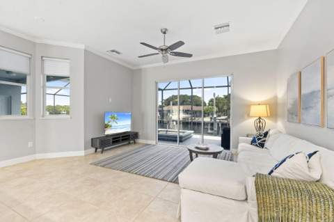 117 Queen Elizabeth Court, Hutchinson Island FL - photo 14 of 68