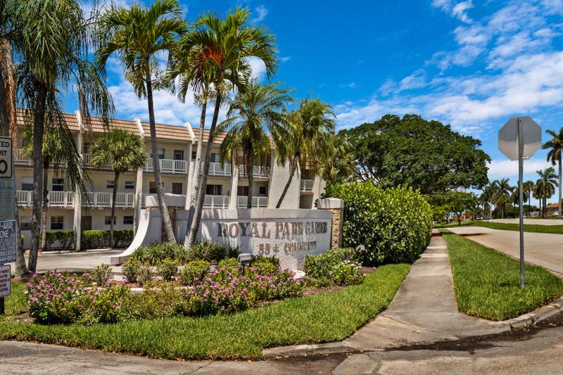 2 bedroom Condominium at 6870 Royal Palm Boulevard #202m, Royal Park Gardens Iii-M Condo, Margate — photo 2