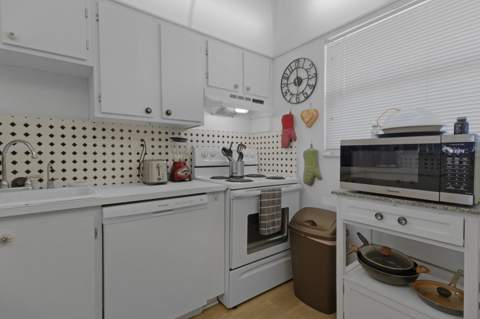6870 Royal Palm Boulevard #202m, Margate FL - photo 9 of 25
