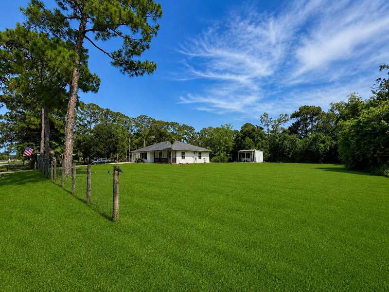 3 bedroom Single Family Residence at 14732 66th Street, Acreage & Unrec, Loxahatchee — photo 2