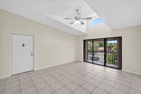627 Sea Pine Way #A3, Greenacres FL - photo 6 of 27