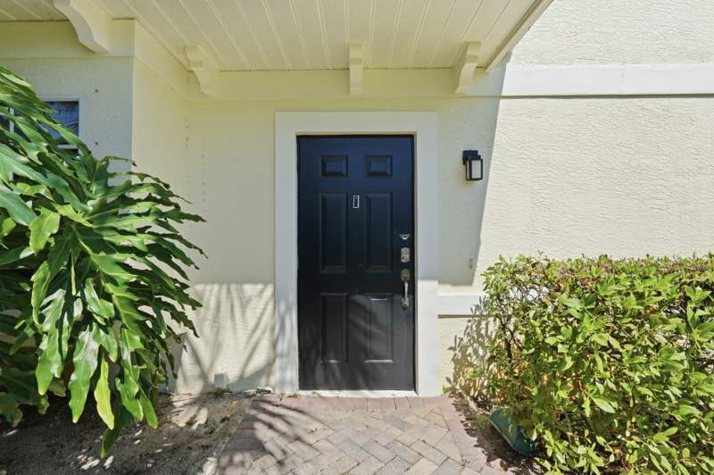 4 bedroom Townhouse at 2551 Creekside Drive, River Oaks, Fort Pierce — photo 2