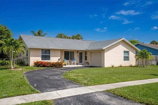 3 bedroom Single Family Residence at 9544 Richmond Circle, American Homes At Boca Raton 7, Boca Raton — photo 2