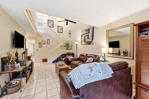 2118 Discovery Circle, Deerfield Beach FL - photo 7 of 50