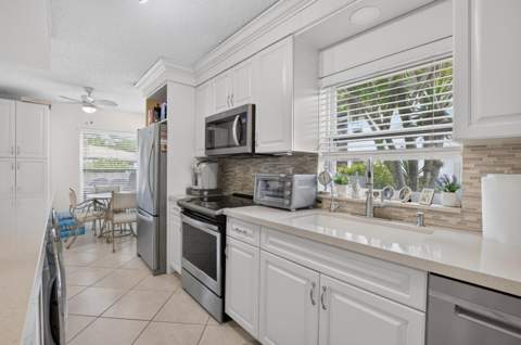 13112 Sentry Palm Court #A, Delray Beach FL - photo 16 of 85
