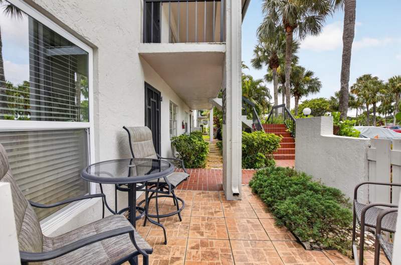 2 bedroom Condominium at 13112 Sentry Palm Court #A, Palm Greens At Villa Del Ray Condo, Delray Beach — photo 5