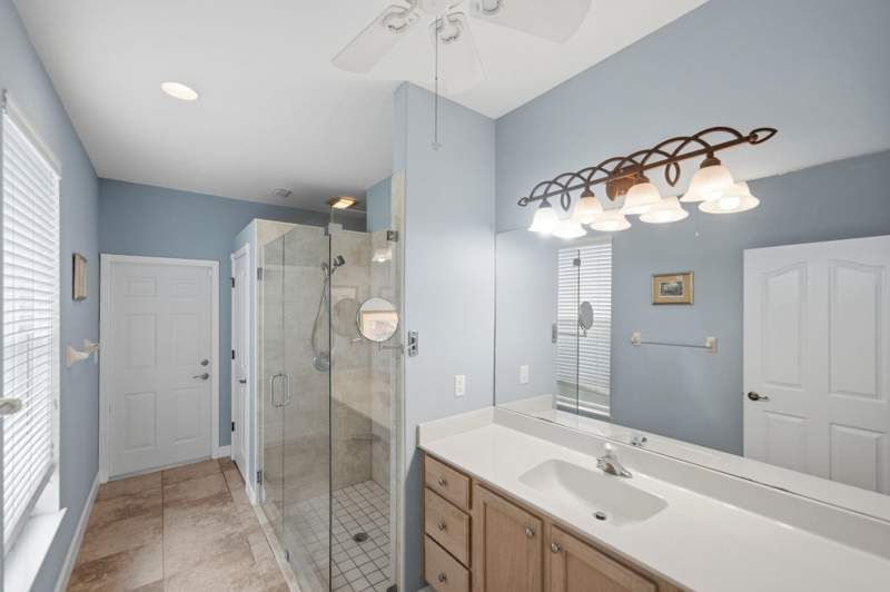 3 bedroom Single Family Residence at 426 NE Vanda Terrado, Jensen Park Estates, Jensen Beach — photo 5