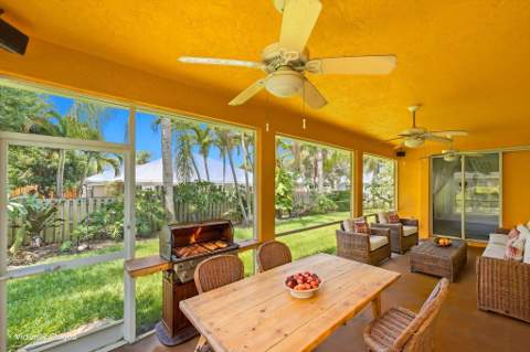426 NE Vanda Terrado, Jensen Beach FL - photo 15 of 54