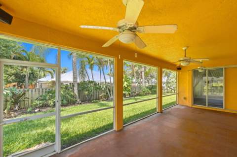 426 NE Vanda Terrado, Jensen Beach FL - photo 16 of 54