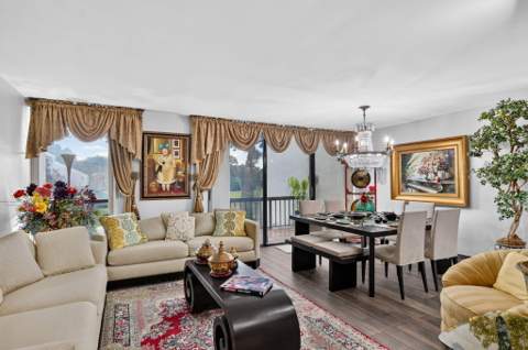 2805 Bridgewood Drive, Boca Raton FL - photo 7 of 57