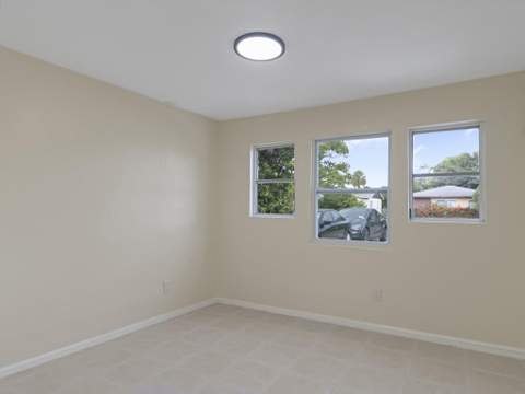 371 W 34th Street, Riviera Beach FL - photo 14 of 27