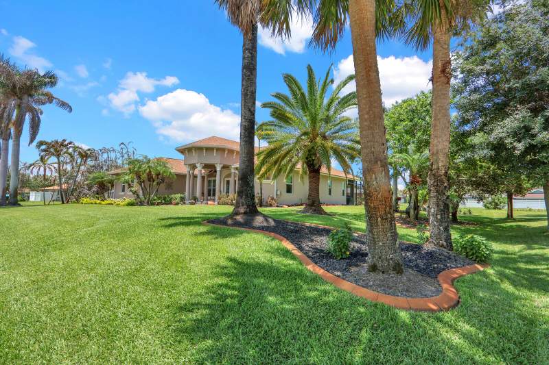 4 bedroom Single Family Residence at 2043 SE Bisbee Street, South Port St Lucie Unit 4, Port St. Lucie — photo 4