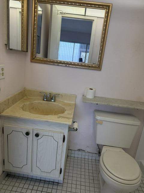 394 Brittany Drive #394, Delray Beach FL - photo 8 of 10
