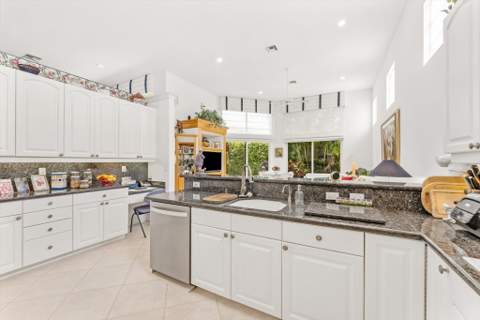 6533 Somerset Circle, Boca Raton FL - photo 18 of 58