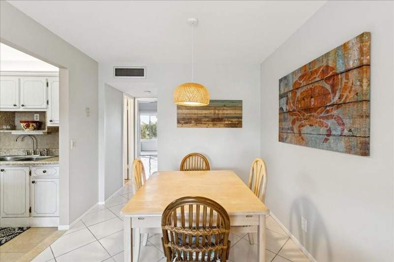 1 bedroom Condominium at 95 North Boulevard #2b, High Point, Boynton Beach — photo 3