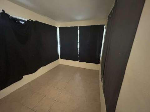 3370 NW 8th Place, Lauderhill FL - photo 8 of 11