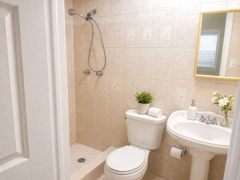 1067 Iroquois Avenue, Fort Lauderdale FL - photo 8 of 20
