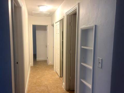 1067 Iroquois Avenue, Fort Lauderdale FL - photo 11 of 20