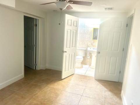 1067 Iroquois Avenue, Fort Lauderdale FL - photo 16 of 20