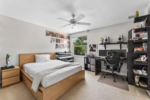 4858 S Classical Boulevard, Delray Beach FL - photo 18 of 24