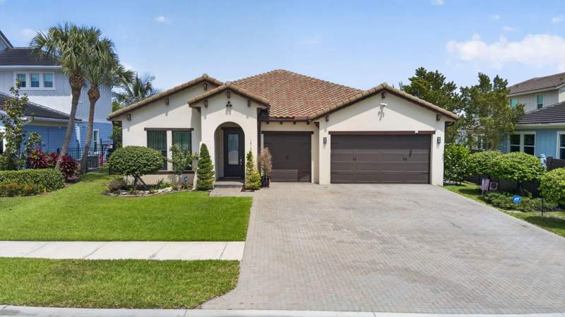 3 bedroom Single Family Residence at 1010 Sweetgrass Street, Arden , Loxahatchee — photo 2