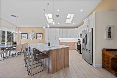 4706 Carlton Golf Drive, Lake Worth FL - photo 8 of 49