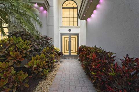 8729 Wellington View Drive, West Palm Beach FL - photo 7 of 61