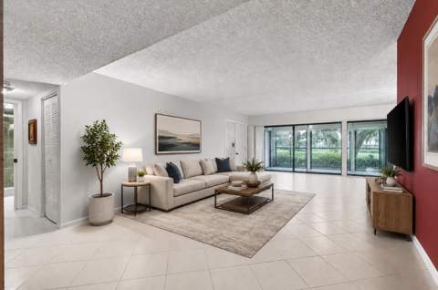 5561 Fairway Park Drive #104, Boynton Beach FL - photo 9 of 24
