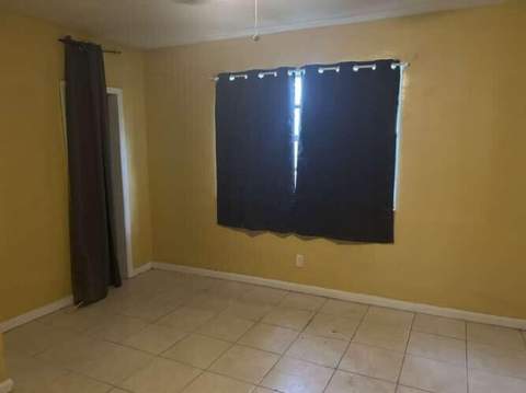 1226 NW 23rd Terrace, Fort Lauderdale FL - photo 9 of 10