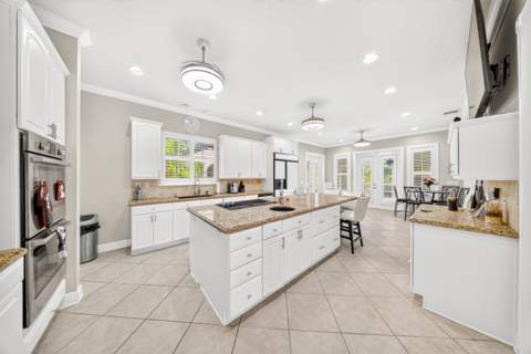 2304 Winding Creek Lane, Fort Pierce FL - photo 12 of 39
