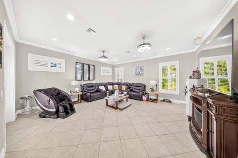 2304 Winding Creek Lane, Fort Pierce FL - photo 10 of 39