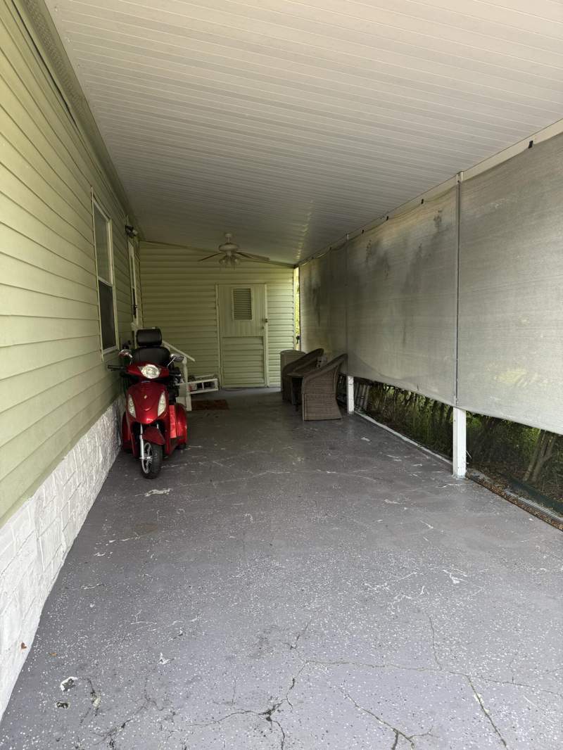 3 bedroom Mobile Home at 4520 NW 68th Place, Deerfield Lake, Coconut Creek — photo 4