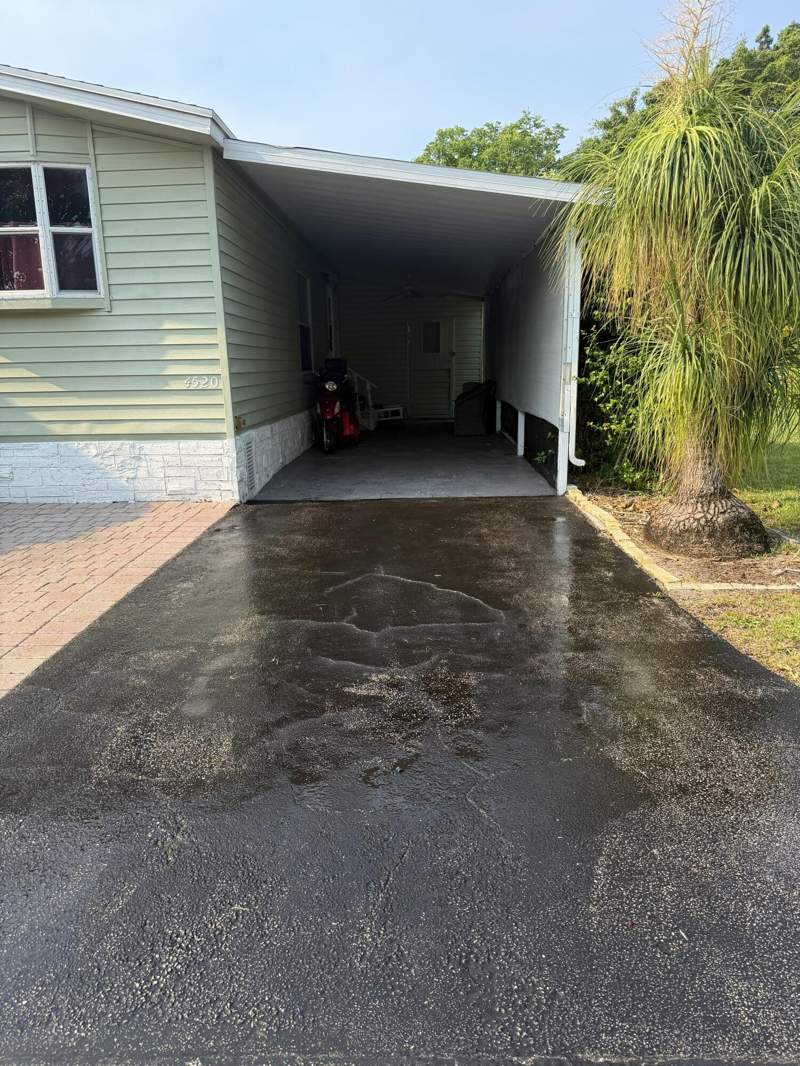 3 bedroom Mobile Home at 4520 NW 68th Place, Deerfield Lake, Coconut Creek — photo 3
