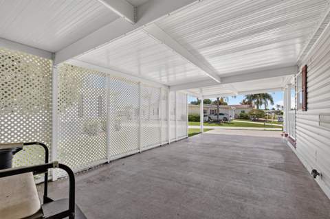 8004 Long Drive, Port St. Lucie FL - photo 8 of 45