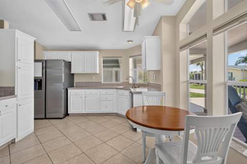 8004 Long Drive, Port St. Lucie FL - photo 15 of 45