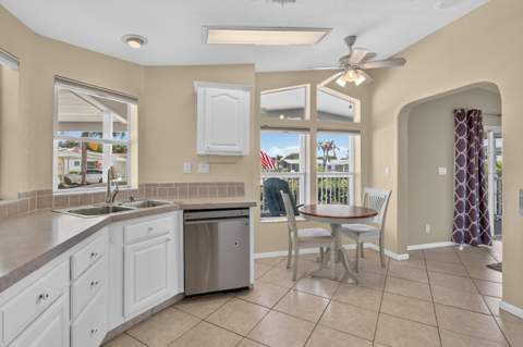 8004 Long Drive, Port St. Lucie FL - photo 16 of 45