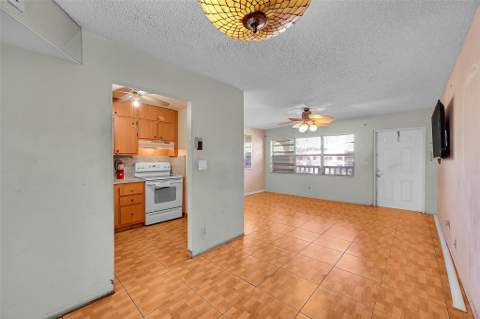 9101 Sunrise Lakes Boulevard #206, Sunrise FL - photo 9 of 35