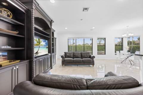 10504 Vignon Court, Wellington FL - photo 18 of 69