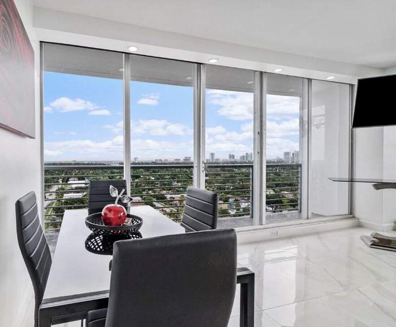 1 bedroom Condominium at 1720 Harrison Street #15a, Home Tower Condo, Hollywood — photo 2