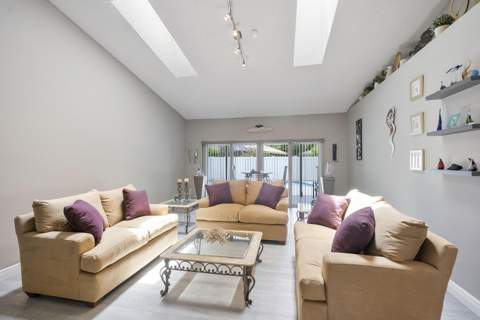 5911 NW 60th Avenue, Parkland FL - photo 10 of 48