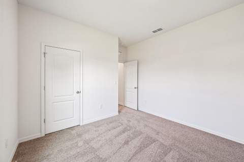 6010 Hickory Drive, Fort Pierce FL - photo 10 of 34