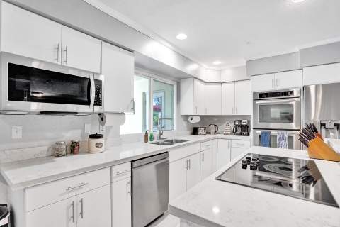 1516 Scott Street, Hollywood FL - photo 12 of 30