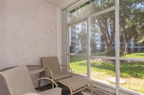 2731 NE 14th St Causeway #121, Pompano Beach FL - photo 15 of 27
