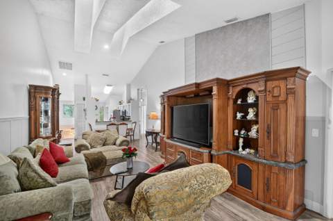 907 Harbour Pointe Way, Greenacres FL - photo 20 of 87