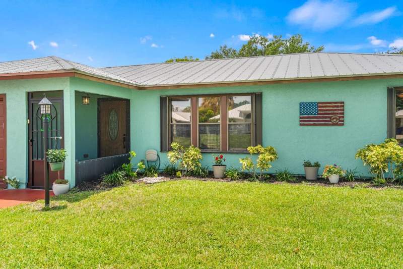3 bedroom Single Family Residence at 1636 NE Darlich Avenue, Corona Del Rio, Jensen Beach — photo 4