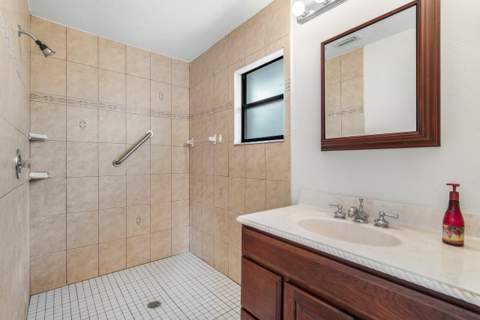 1636 NE Darlich Avenue, Jensen Beach FL - photo 23 of 53