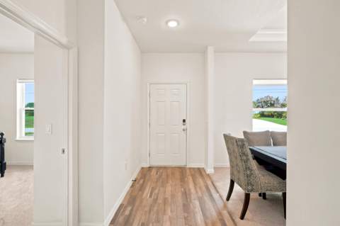 201 SW North Wakefield Circle, Port St. Lucie FL - photo 7 of 44